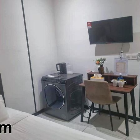 Neu Suites Residence, Embassy Row Kuala Lumpur Pokój zdjęcie